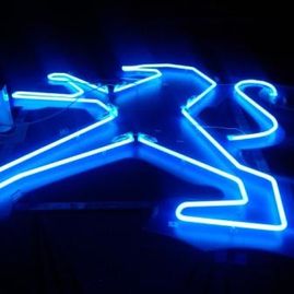 Rótulos Luminosos Luce, S.L. rótulos luminosos 10